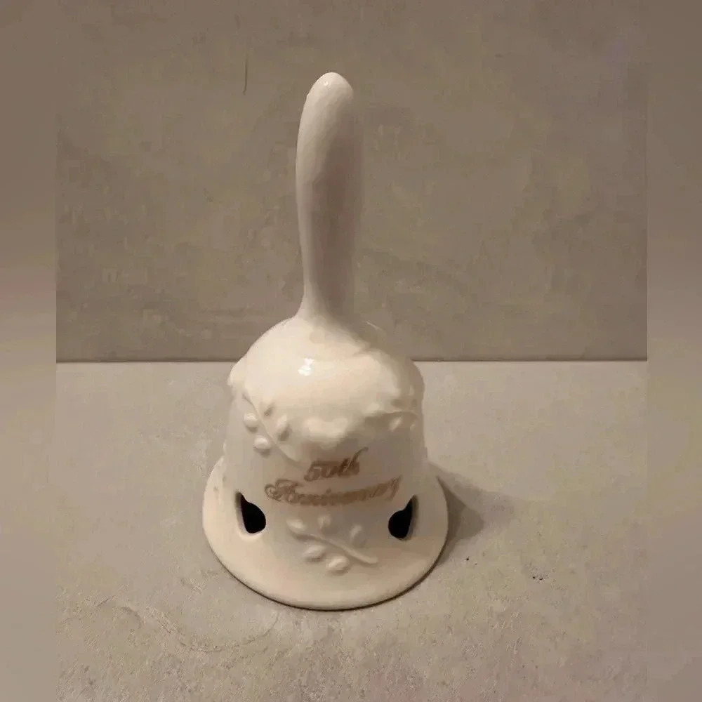 Papel Giftware 50th Anniversary Bell - Hearts - Perfect Condition